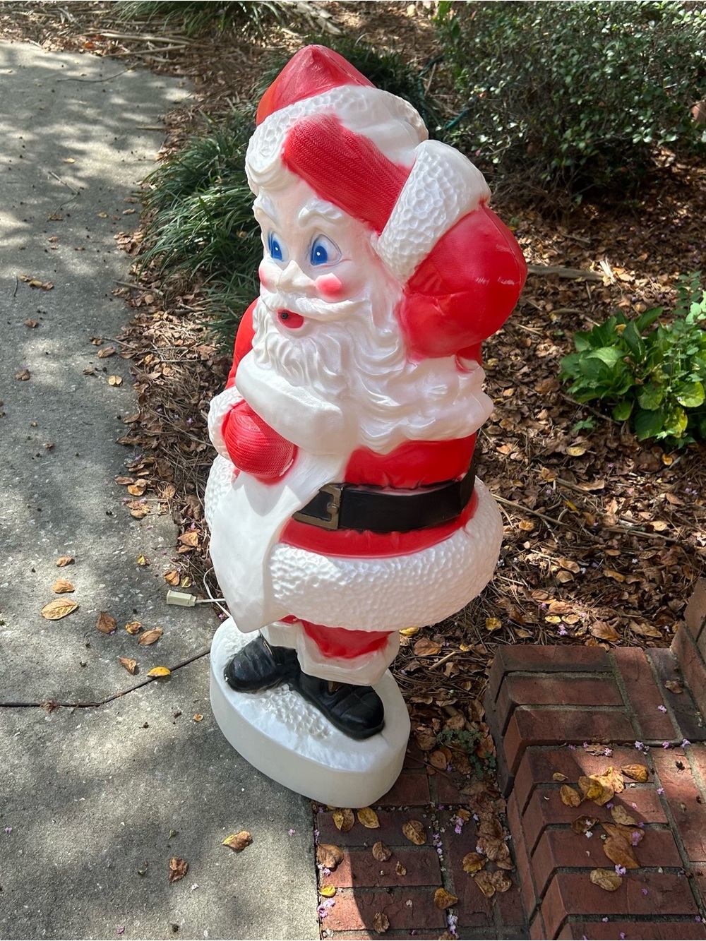 Vintage Blow Mold Light Up Santa - Picture 3 of 7